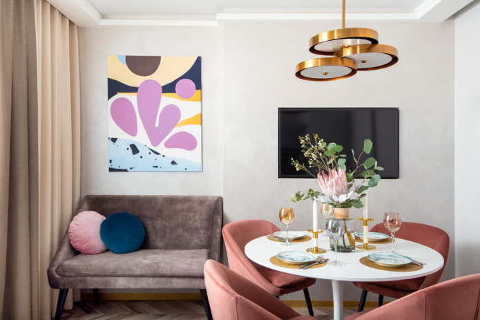 Dining area in the room Dining area in the room