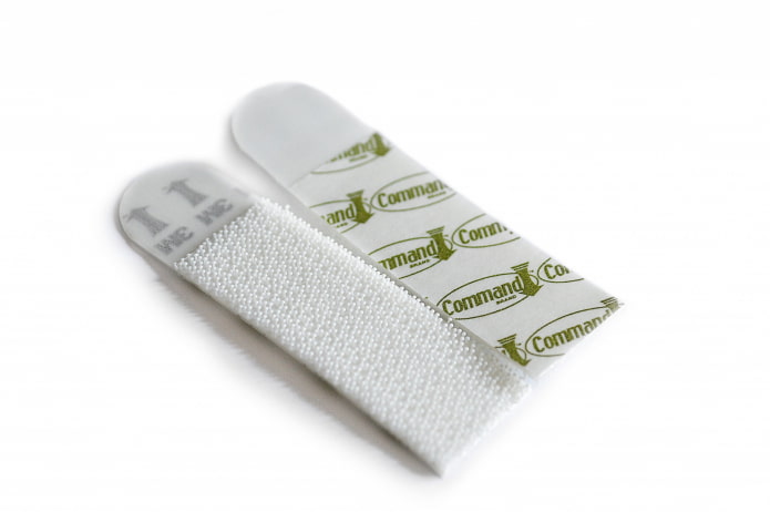 Fastening commands for pictures Fastening commands for pictures