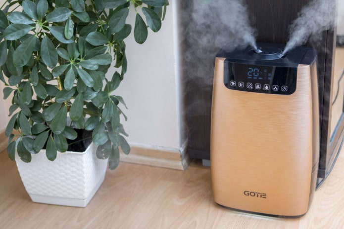 Humidifier and air purifier Humidifier and air purifier