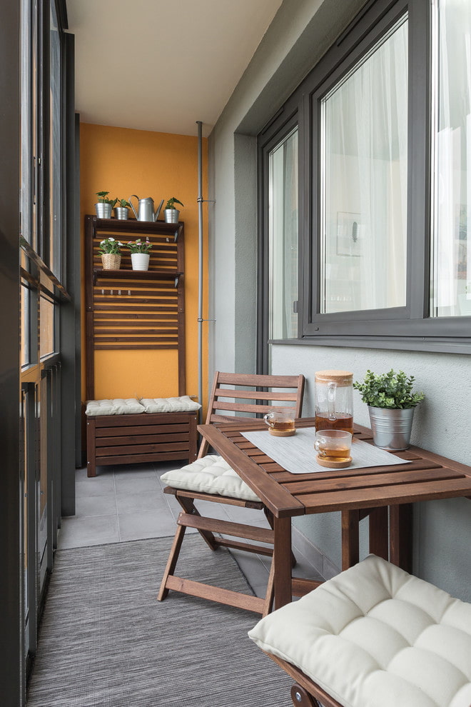 Folding chairs on the balcony