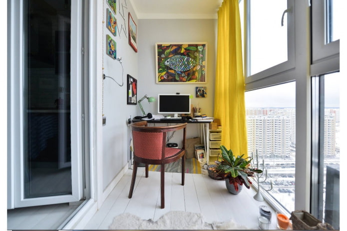 bright decor of the balcony