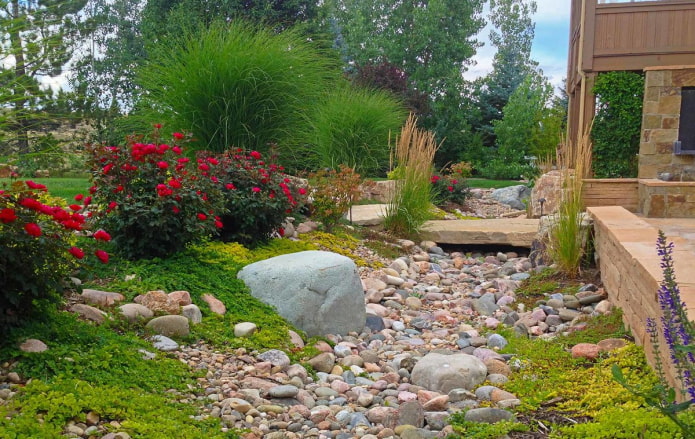 stones in garden design