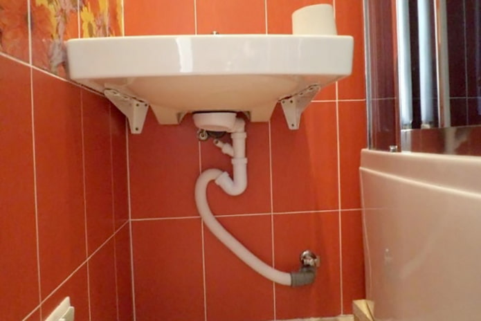 We connect the corrugated pipe