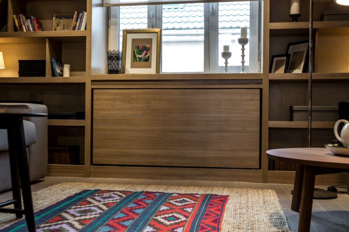 hide the battery with a wooden box hide the battery with a wooden box