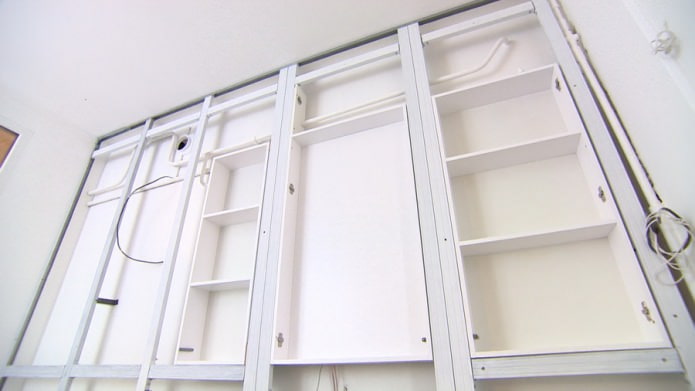 Box on a frame for masking pipes Box on a frame for masking pipes