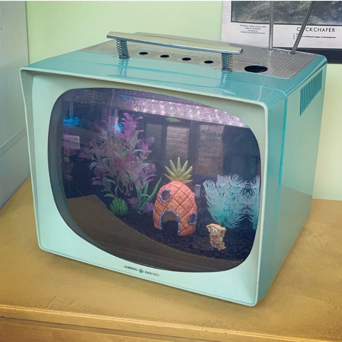 stylish aquarium from an old TV stylish aquarium from an old TV