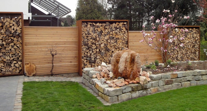 Woodshed fence Woodshed fence