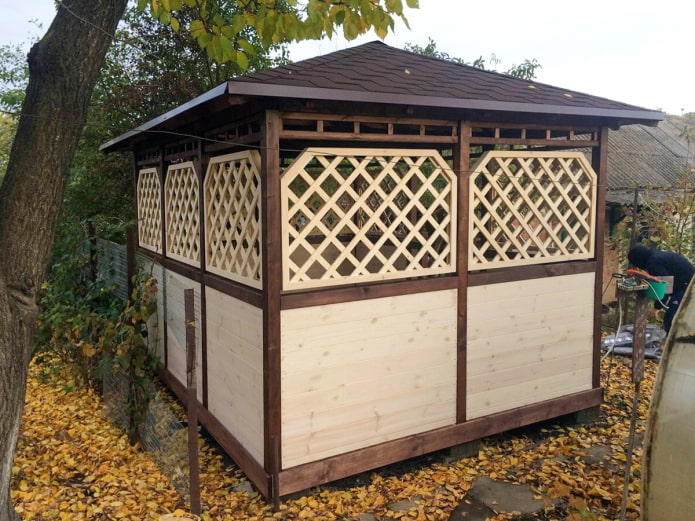 Diagonal lattice for arbor