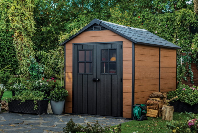 barn at the summer cottage