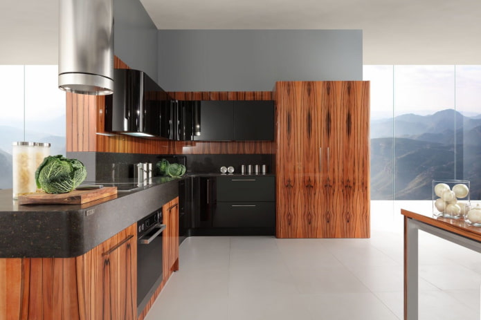 ginger tree in the kitchen