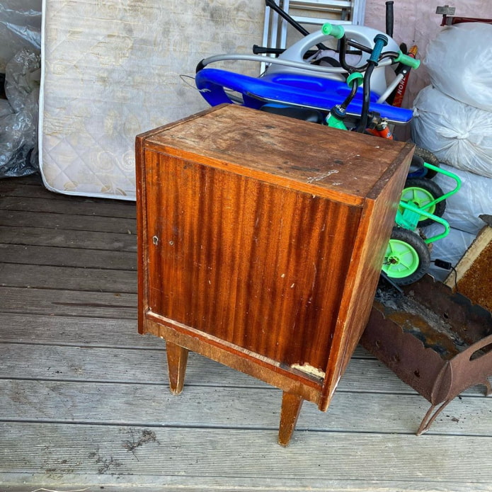 Curbstone before rework Curbstone before rework