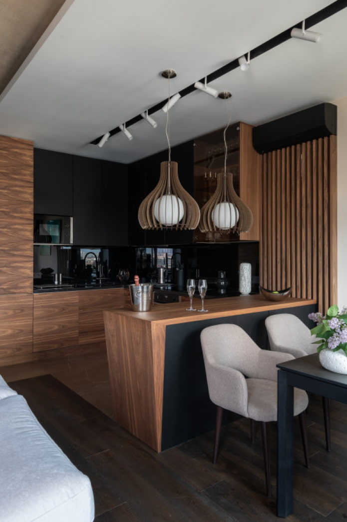 kitchen with peninsula