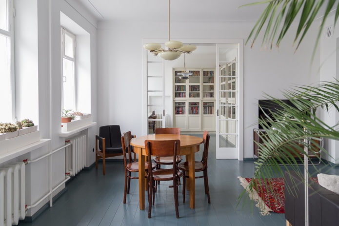 Soviet oak table Soviet oak table