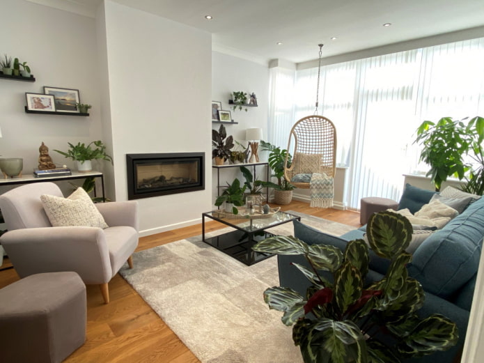 Tropical plants in the living room