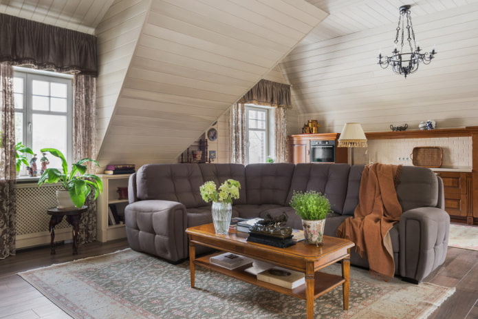 Light colored lining Light colored lining