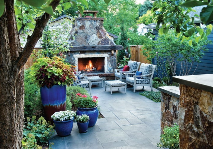 Outdoor oven Outdoor oven