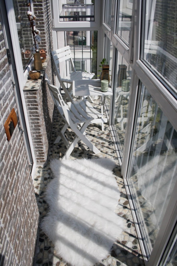 narrow panoramic balcony