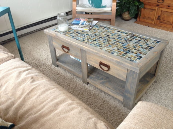 Mosaic table Mosaic table