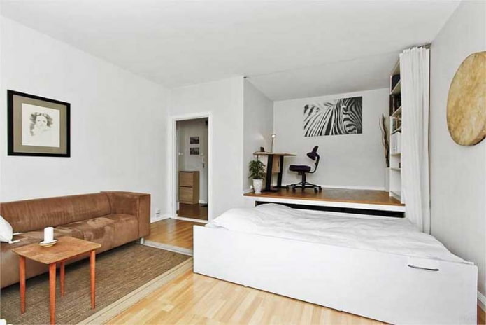 Pull-out bed Pull-out bed