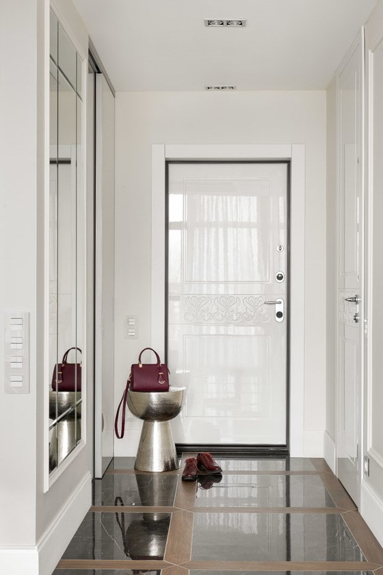 Glossy door Glossy door