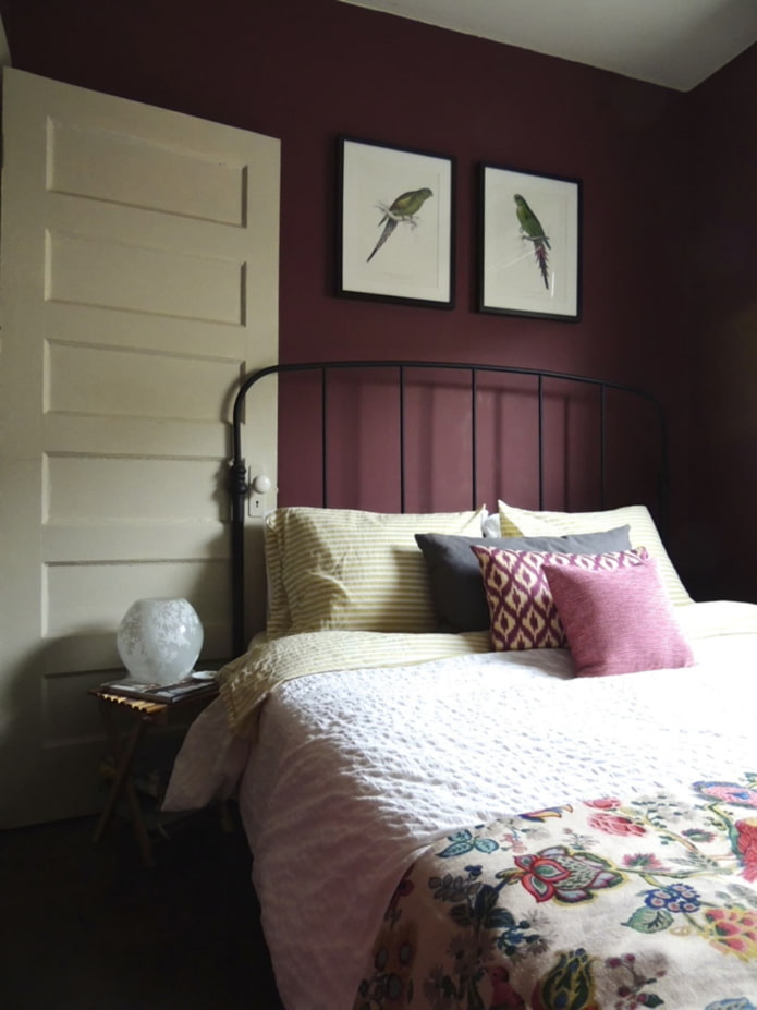 marsala wall behind the bed