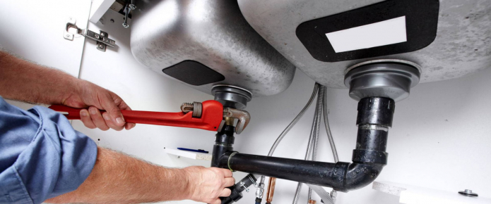 tighten the pipes in the bathroom