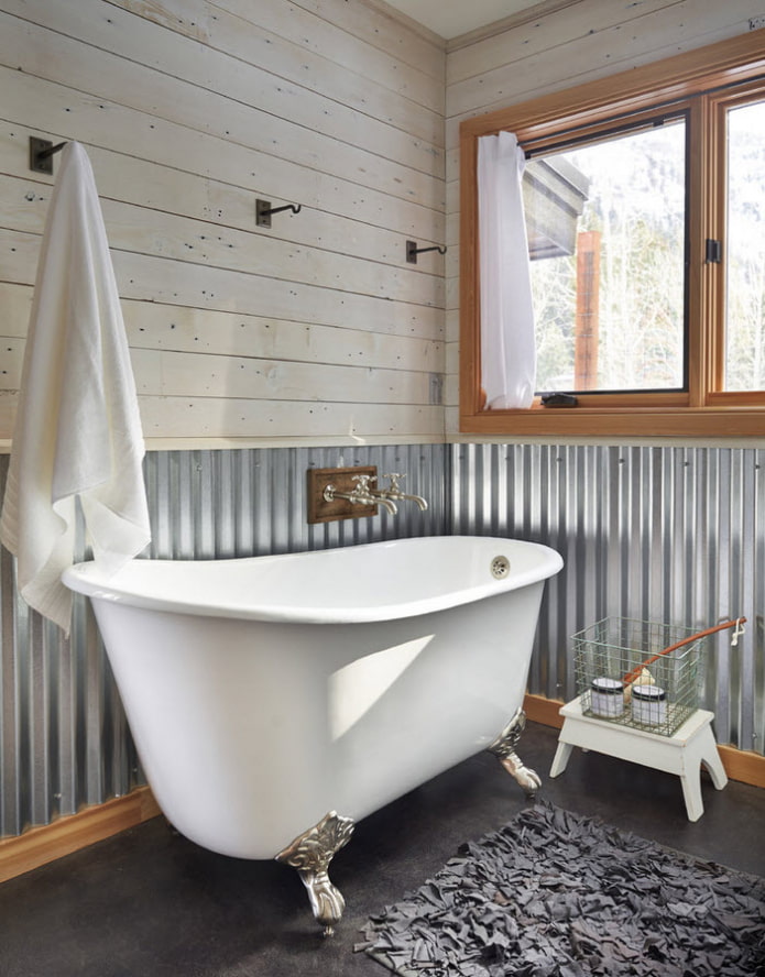 bathroom clapboard decoration