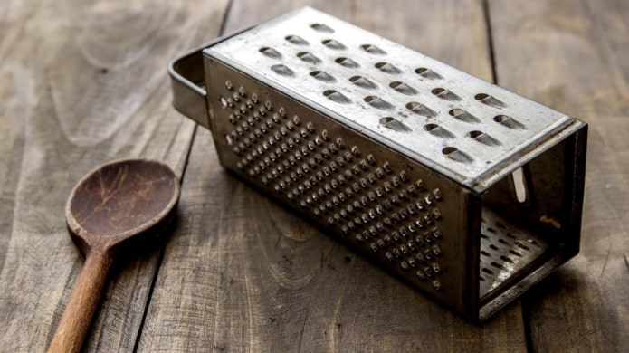 Damaged grater Damaged grater