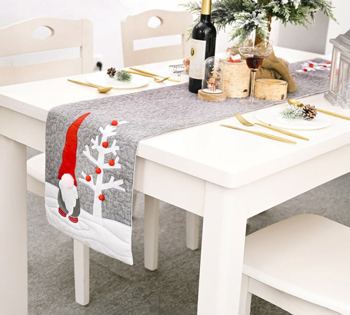 Table setting example