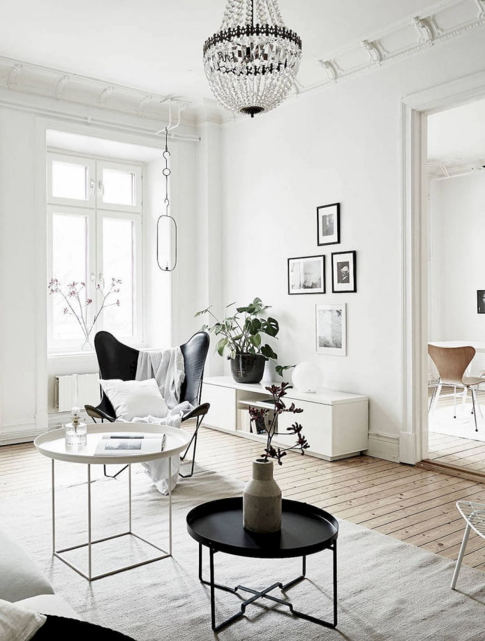 white interior in scandi style
