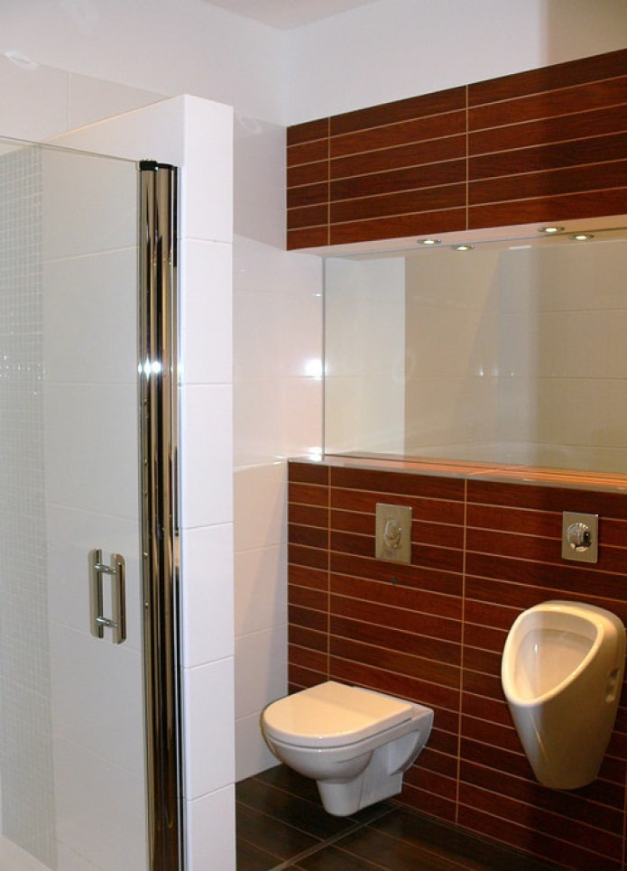 wenge tiles in the toilet