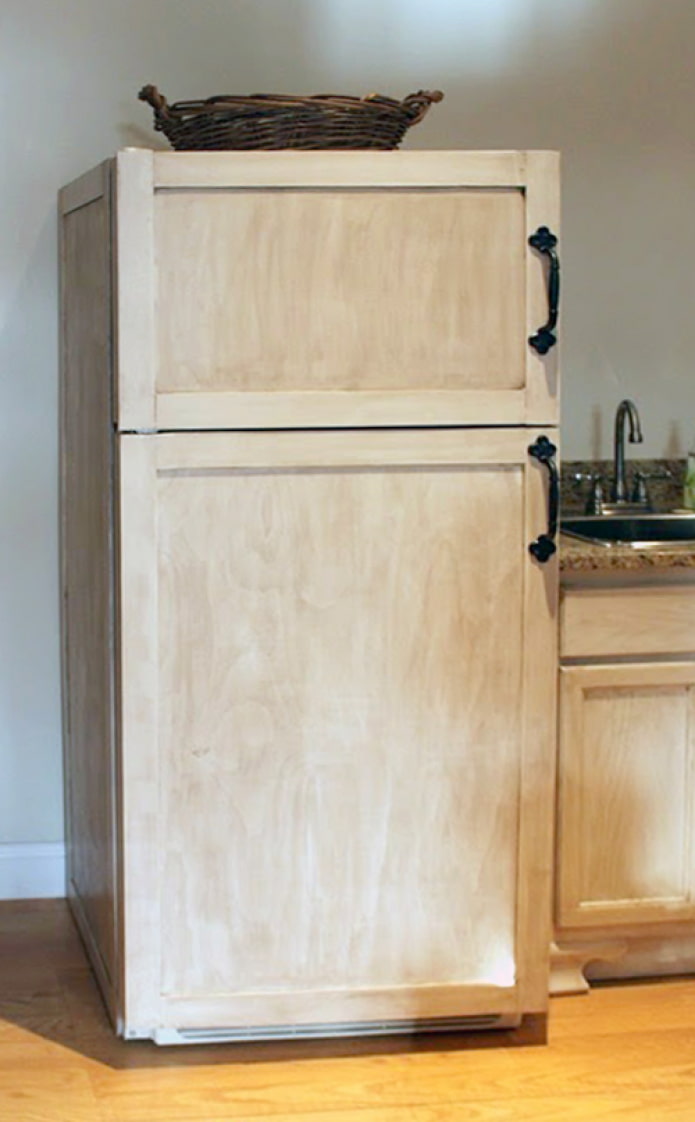 Styling the device for a cabinet