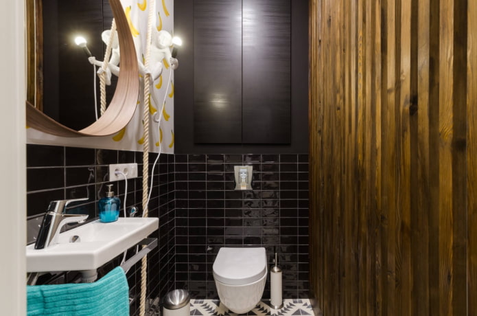 black color in the toilet black color in the toilet