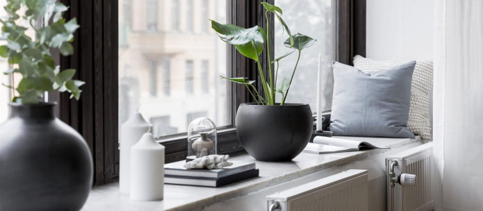 window sill decoration