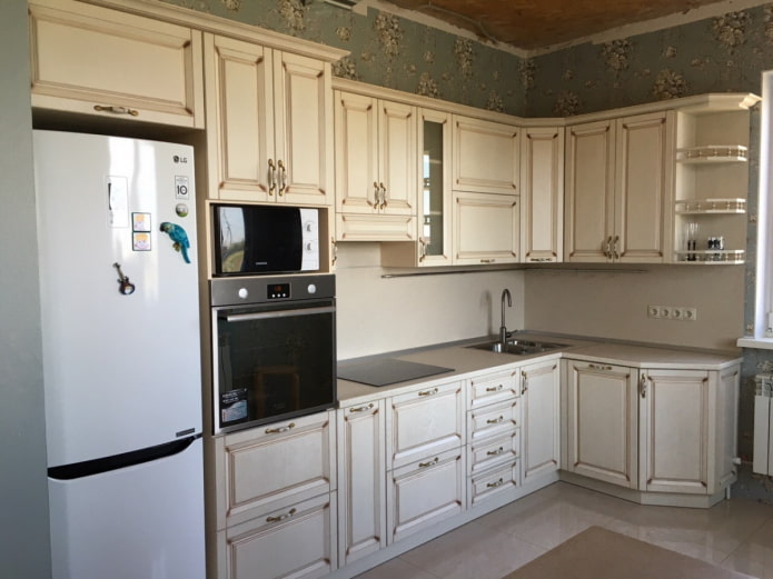 beige kitchen in classic style beige kitchen in classic style