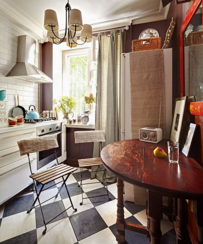 Kitchen with antique furniture Kitchen with antique furniture