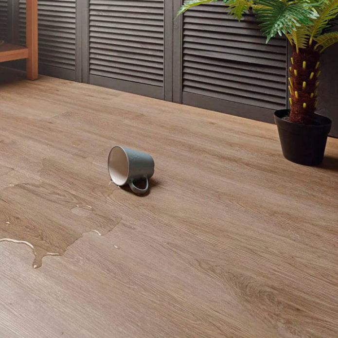 moisture resistant laminate
