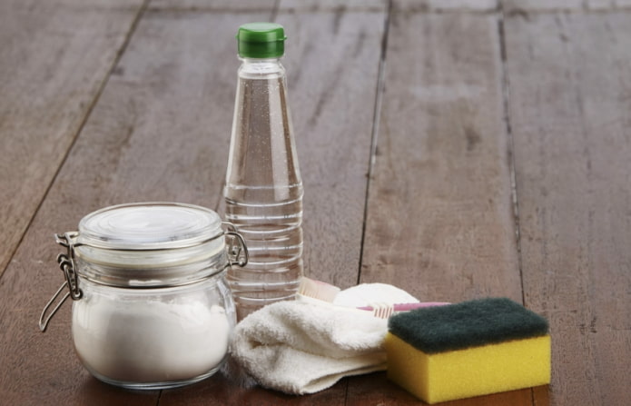 baking soda and vinegar