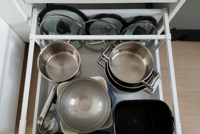 Pans each included Pans each included