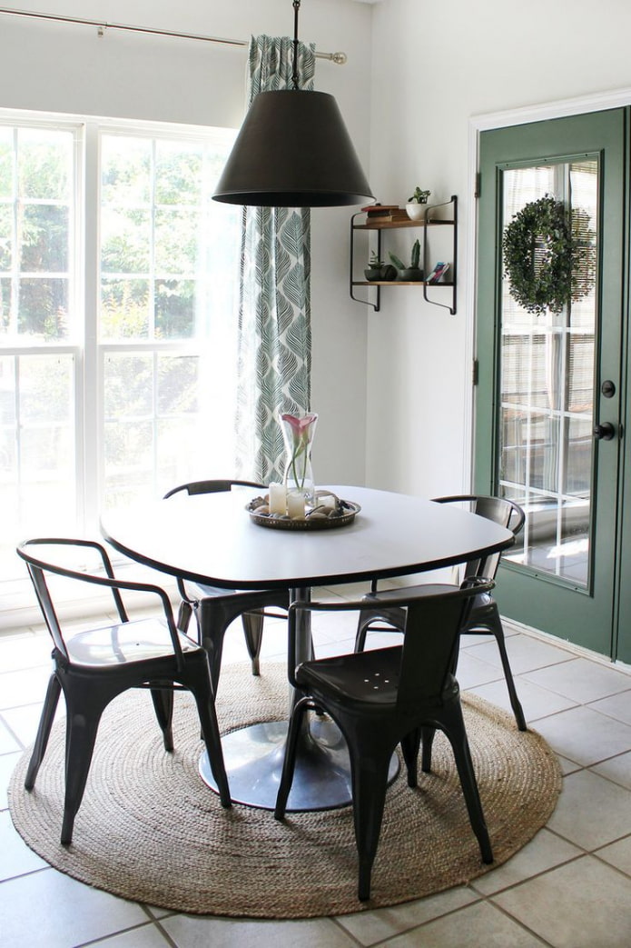 round mat under the table