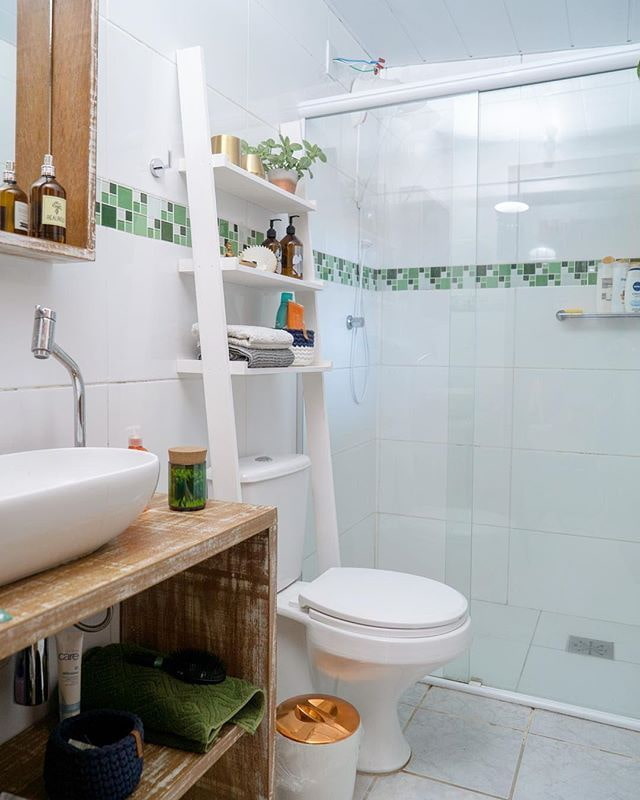 Shelf ladder Shelf ladder