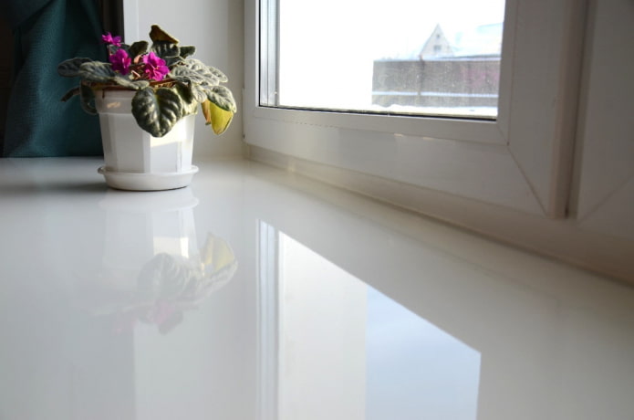 wide window sill wide window sill