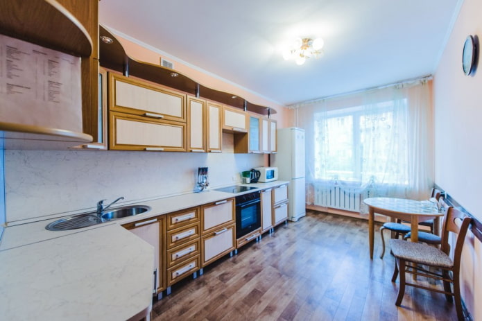 Shelf-visor over cabinets