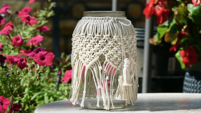 macrame vase