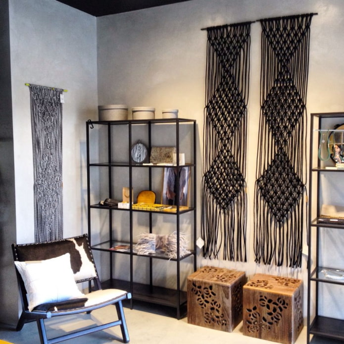 decorate the wall with macrame