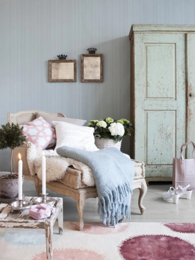 vintage furniture in the interior