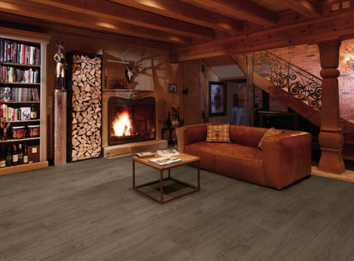 laminate in a private house laminate in a private house