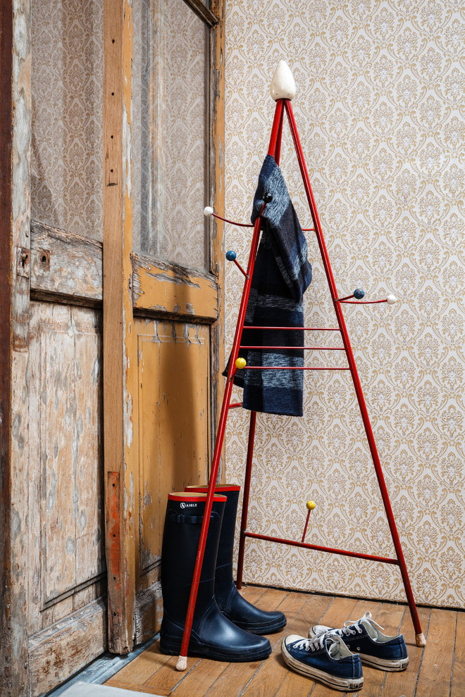 Retro hanger rack Retro hanger rack