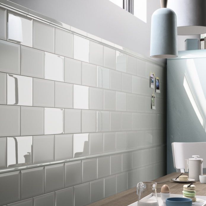 glazed tiles on the apron glazed tiles on the apron