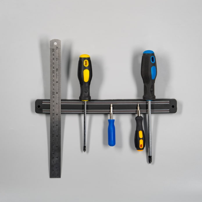 Tool holder Tool holder